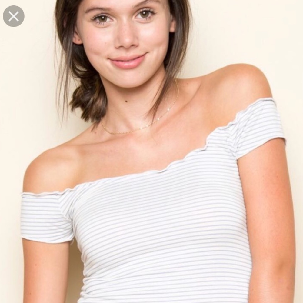 Brandy Melville Top